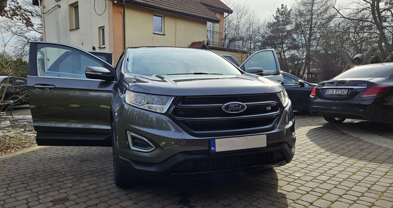 Ford EDGE cena 79900 przebieg: 124361, rok produkcji 2016 z Chocz małe 781